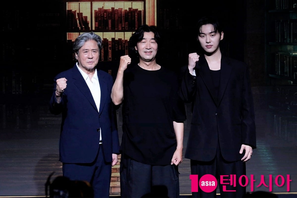 최민식, 김규태 감독, 최현욱이 '맨 끝줄 소년' 제작발표회에 참석했다. / 사진=텐아시아DB