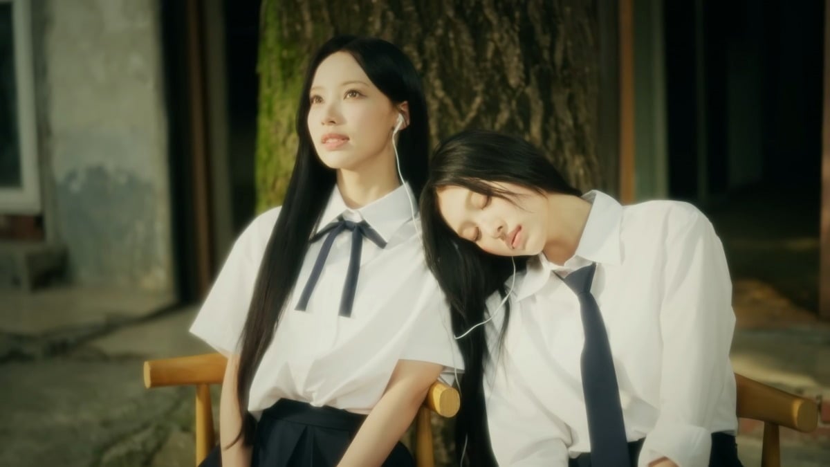 리센느 원이와 미나미가 출연한 태연의 '만찬가' 뮤직비디오 티저 캡처./ 사진제공=SHGold네트웍스