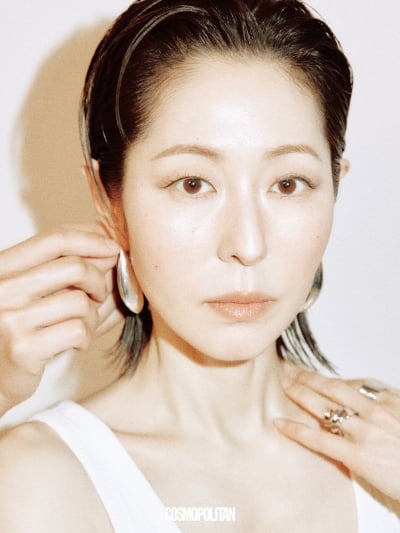 강말금, 천 개의 문을 열고 턱턱턱 가라