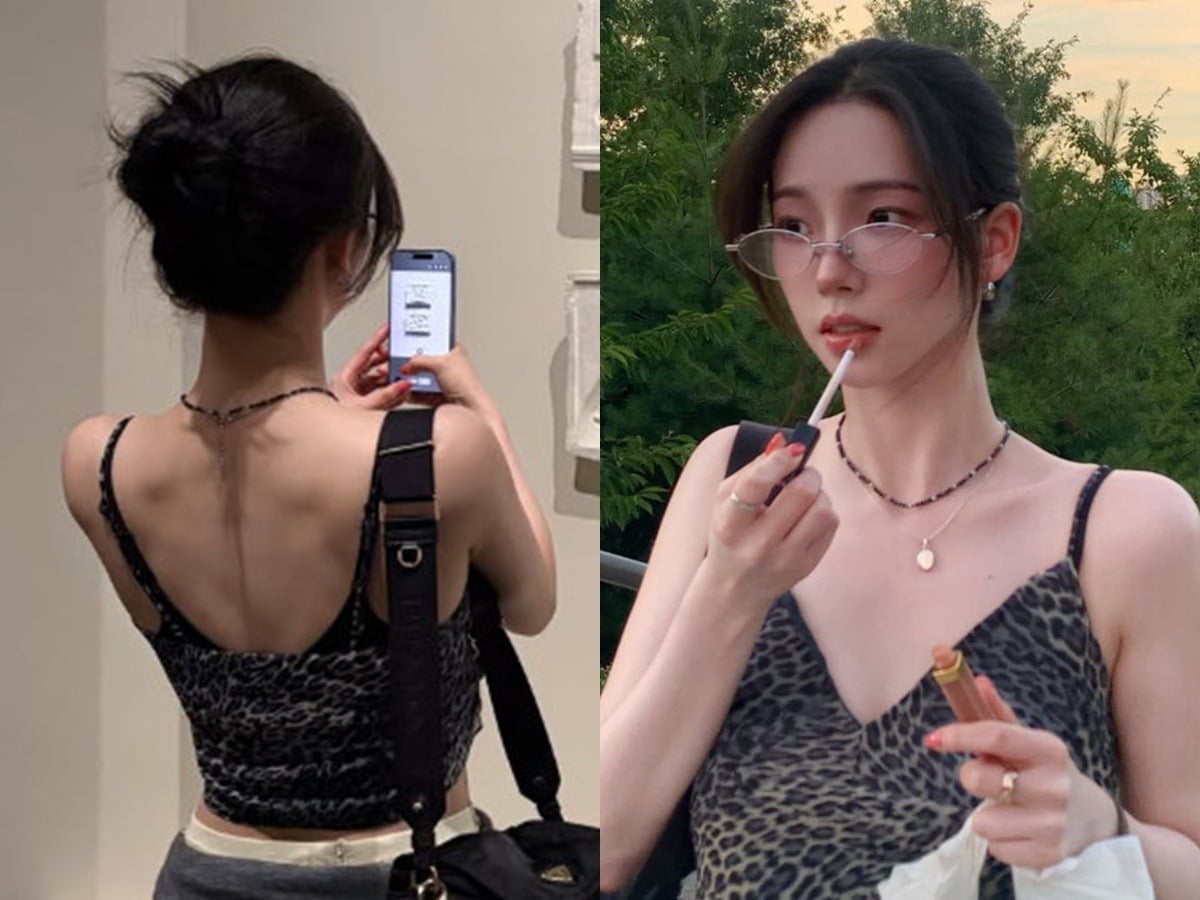 그룹 에스파 멤버 카리나가 반전 등 근육을 보여주고 있다. / 사진=카리나 SNS
