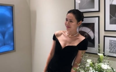 미모 무슨 일…'44세' 손예진, 굴욕 없는 공주 비주얼에 본인도 '깜짝'