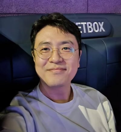최동석, 아들과 영화관 찾았다가…'연인석' 규모 두고 일침