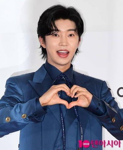 임영웅, 예능 시작하더니…월드컵 경기 함께 보고 싶은 남자 트로트 가수 1위 [TEN차트]