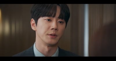 위기 처한 이준영, 끝내 결단 내렸다…전혜진 폭주 막을까 ('강회장')