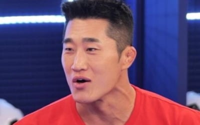 김동현 "해병대 재입대하고 싶다"…깜짝 발언에 스튜디오 '발칵' ('티키타카쇼')