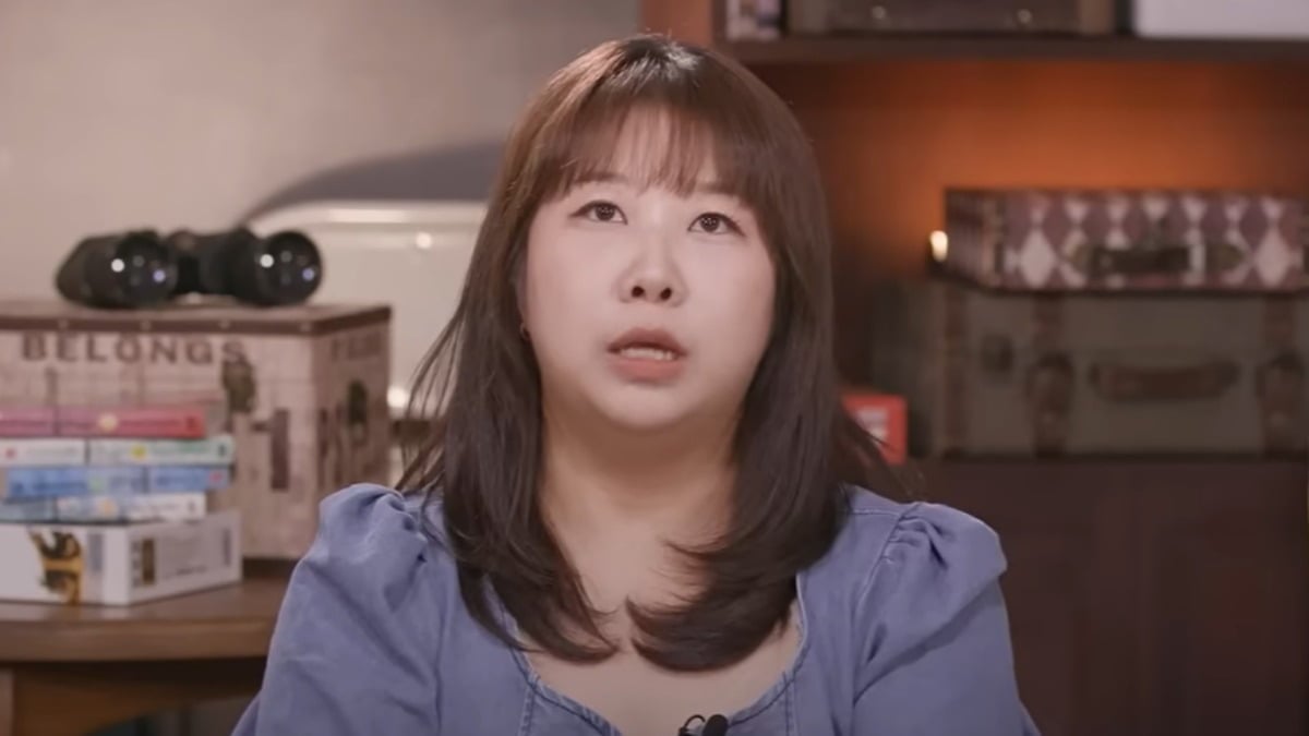 편집자 김민경이 금전 관리에 실패한 근황을 털어놨다. / 사진=유튜브 채널 '여의도 육퇴클럽' 영상 캡처