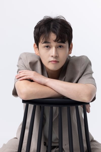 [공식] 김준호·김대희, 새 식구 생겼다…김진곤과 한솥밥