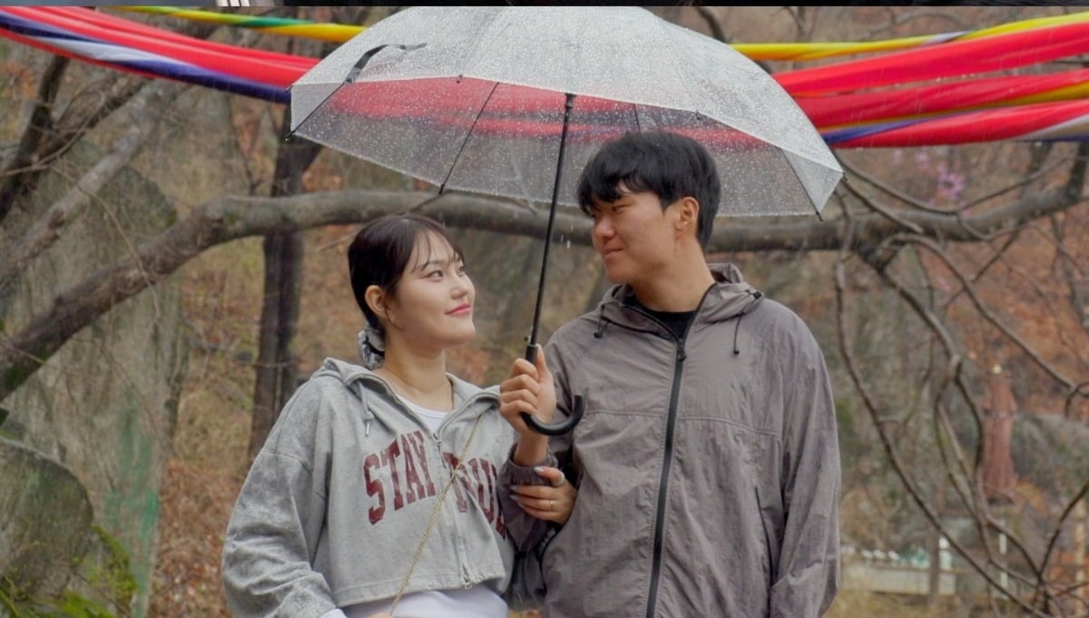 무당 커플 사연이 공개된다./사진제공=JTBC