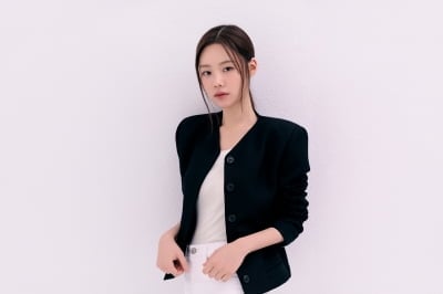 "금전적인 문제로 배우 활동 중단"…'솔로지옥 출신' 김민설, MBC 주연 되기까지 ('첫번째')[인터뷰①]