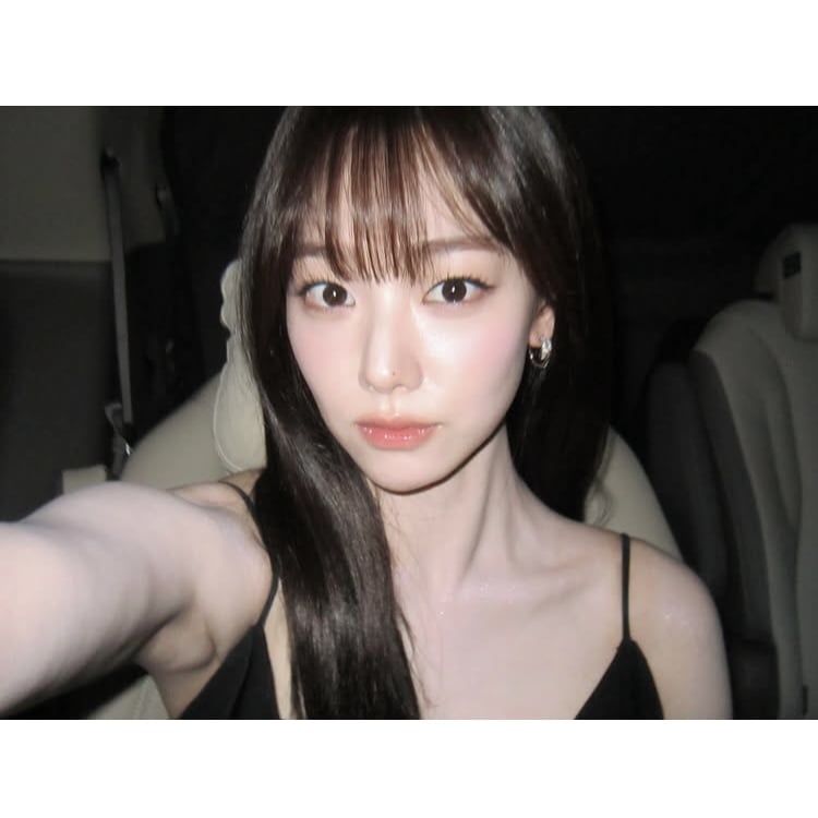 강미나, 통통했던 시절은 안녕…뼈말라라 어깨뼈까지 나와
