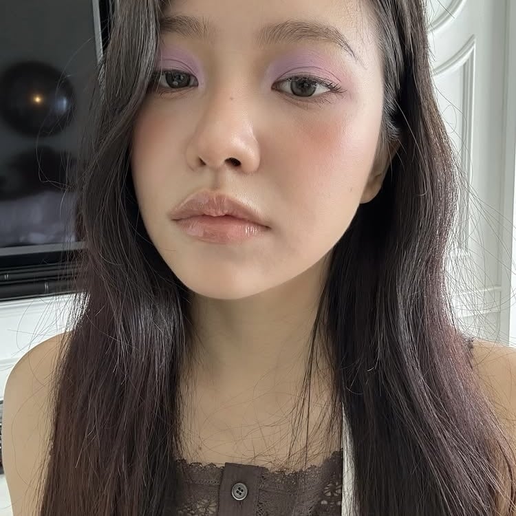 레드벨벳 예리, SM출신 공주님 맞네…보라색 아이섀도우까지 소화