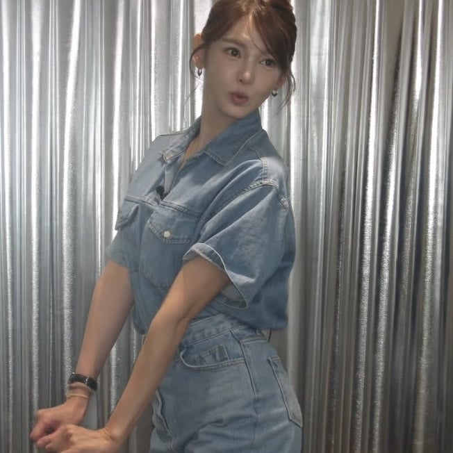 얼굴은 송혜교, 키는 172cm…우월한 모델 기럭지 자랑한 정가은
