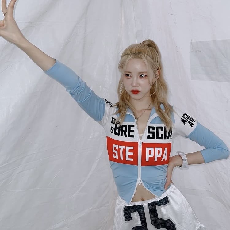 전효성, 볼륨감 어디로 갔어…뼈만 남은 몸매에 깜짝