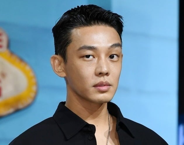 배우 유아인이 갤럭시에 거액의 계약금을 제안 받았다고 알려졌다. / 사진=텐아시아 DB