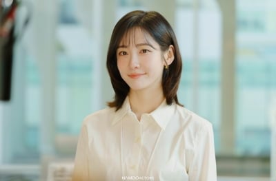 '은중과 상연'으로 증명한 존재감…박지현, 강동원과 호흡→9년 만에 첫 로코 도전