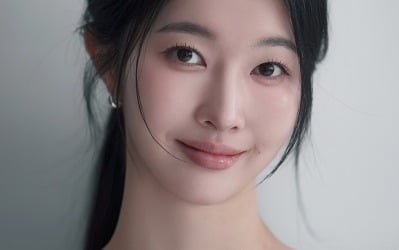 '허수아비' 홍비라, 고스트스튜디오와 전속계약