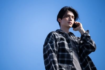 이동욱, 살아 돌아왔다…'킬러들의 쇼핑몰2' 7월 22일 공개 확정