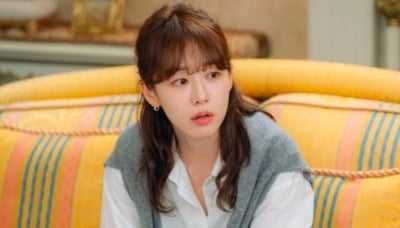 김지석 12살 연하 ♥여친 이주명, '강회장'으로 최고 시청률 11.1% 찍고 인생캐 경신
