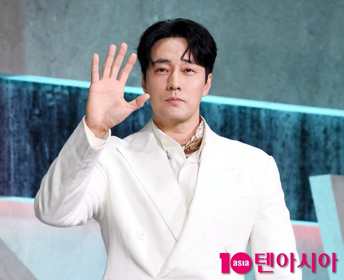 배우 소지섭이 주연을 맡은 '김부장'이 방송 2회 만에 시청률 15%를 넘겼다. / 사진=텐아시아DB