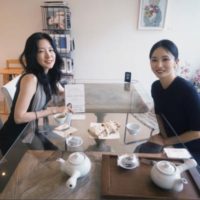 이영애, '10살 연하' 아나운서와 의외의 인연…"언니 본받아 살겠다"