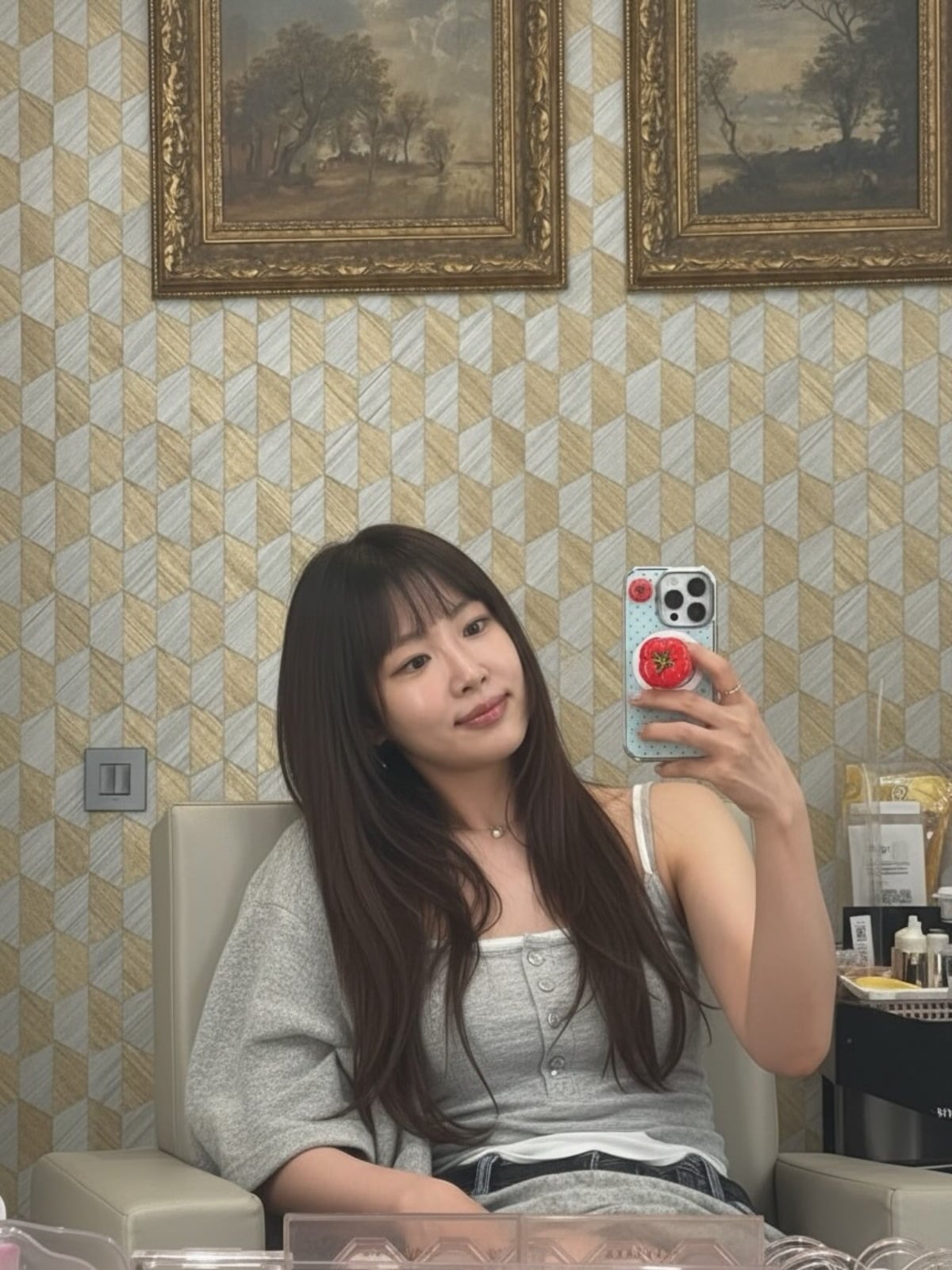 '눈 성형 7번' 강예원, 47세 안 믿기는 동안 비주얼…청순 끝판왕