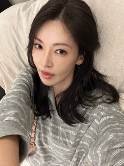 '46세' 김소연, 나이 도저히 안 믿기는 미모…클로즈업 셀카에도 굴욕 없어