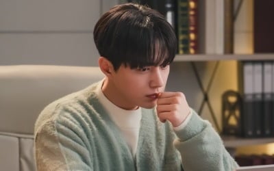 '공감세포' 김명수, 2회 만에 위기 맞았다…내담자 소식에 '망연자실'