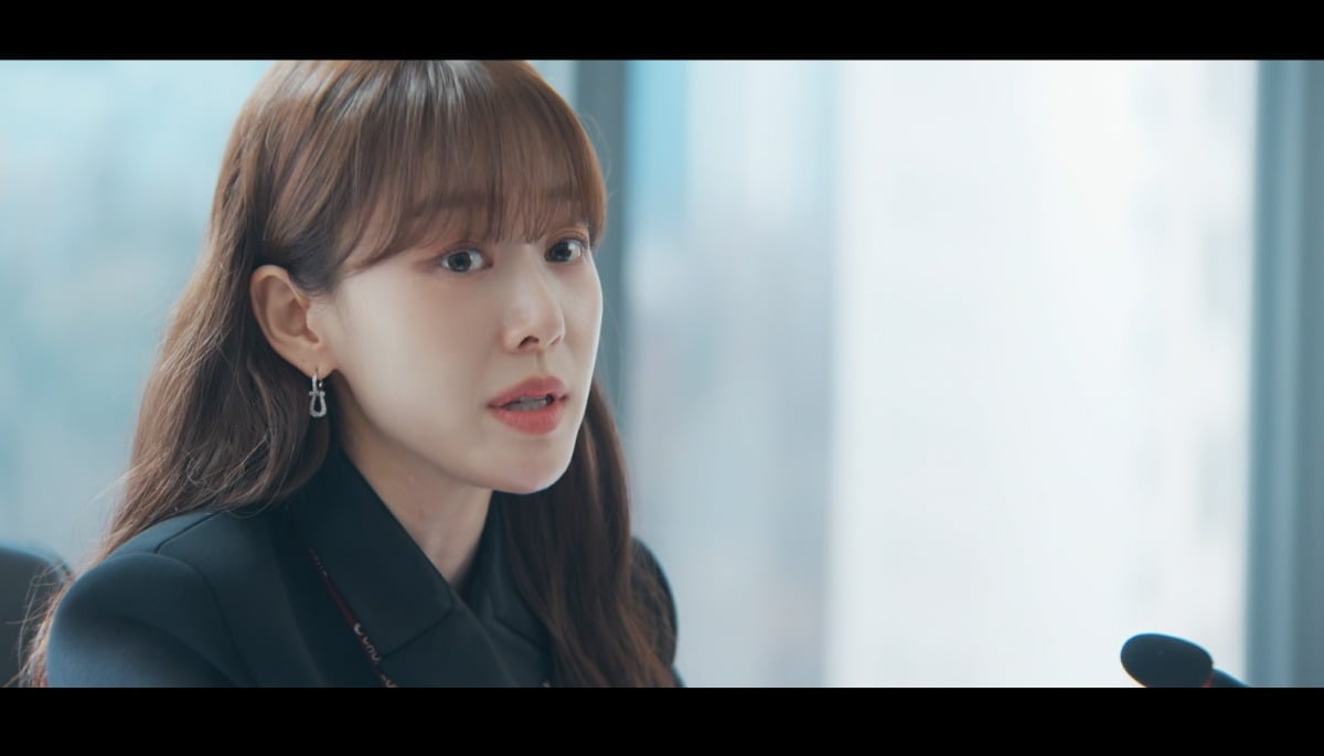 이주명이 '신입사원 강회장'에서 재벌가의 숨겨진 막내딸을 연기했다. / 사진='신입사원 강회장' 방송 화면 캡쳐 