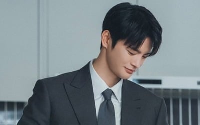 4%대 시청률 고전 중인데…달라진 서인국, ♥박지현 집에 들였다 ('내일도출근')