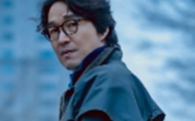 문제작 나온다…공산당 미화 논란→제작 중단, 5년 만에 제목 바꾸고 돌아온 드라마 ('스피킹데드')