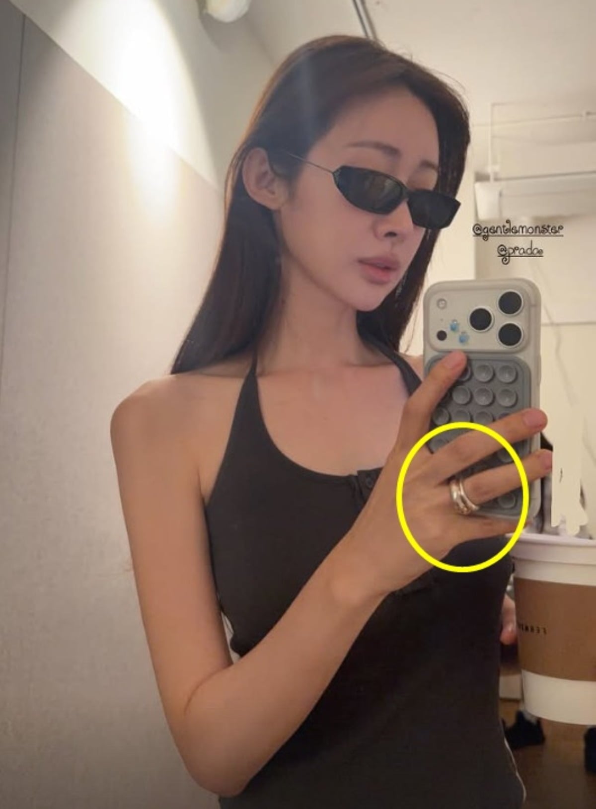 배우 하정우와 열애 중인 차정원이 힙한 근황을 전했다. / 사진=차정원 SNS