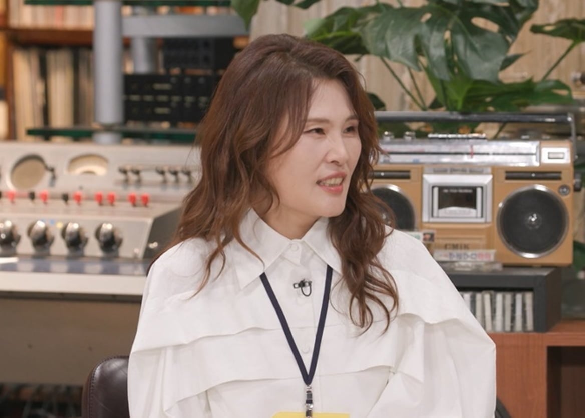 빅마마 신연아가 90년대 당시 코러스로 매월 대학 등록금의 5배에 달하는 금액을 벌었다고 밝힌다. / 사진｜KBS2 ‘해피투게더-혼자가 아니어서 좋아’