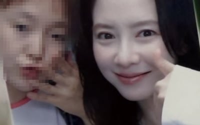 주5일 음주한다더니 피부가 왜 이래…송지효, 44세 안 믿기는 '백설공주' 비주얼