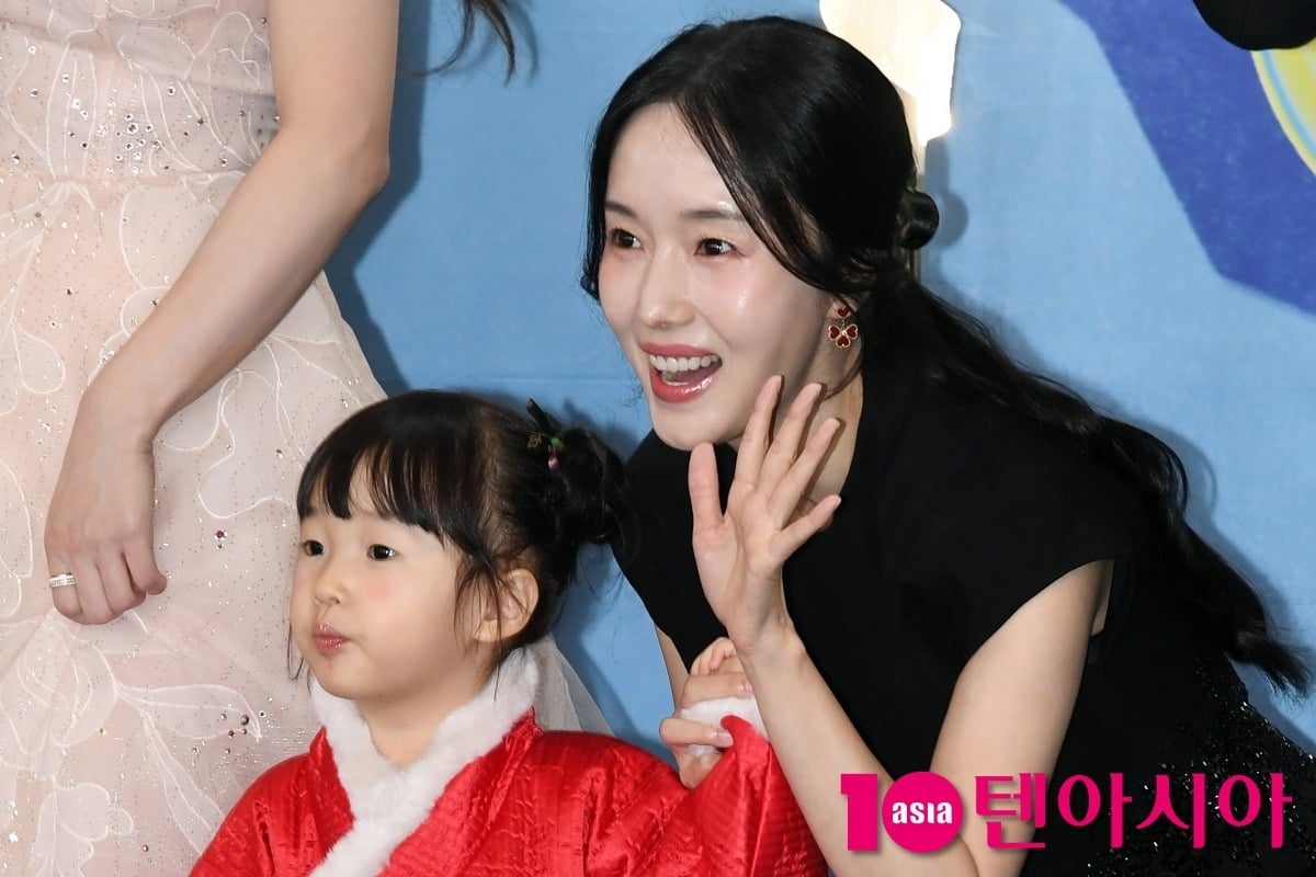 이정현이 딸과 함께 행사에 참석했다. / 텐아시아 DB