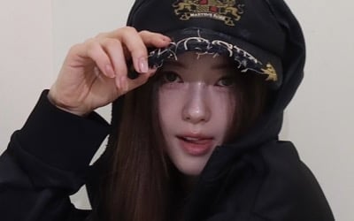 10대 뺨치는 역대급 동안…'36세' 고아라, 힙스터 패션 입고 '반전 매력' 폭발