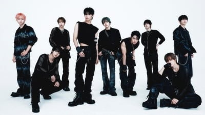 아홉, 22개국서 질주 중…아이튠즈 톱 앨범 차트 진입