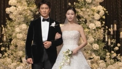 '아파트' 지성, 결혼식 포착됐다…상대는 16살 연하 하윤경, 초호화 웨딩 '눈길'