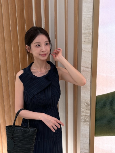 '나솔' 29기 옥순, 이러니 연하남들이 반하지…우아함으로 완성한 여름 스타일
