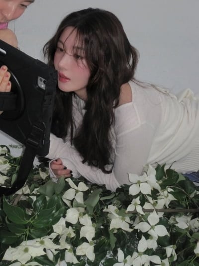 '성동구 24억 건물주' 권은비, 워터밤 여신의 귀환