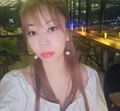 '재산 80억' 10기 정숙, 얼핏 보고 20대인 줄…동안 미모 빛난 야간 외출
