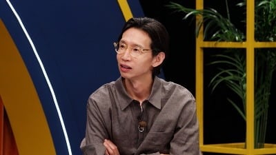 봉태규 "모르는 것에 부끄러움 없어…질문 많이 하는 편" ('시간추적자')