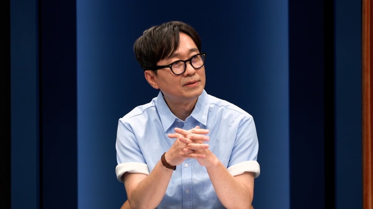 장항준 감독이 '시간추적자 설록'의 메인 MC를 맡았다. / 사진제공=SBS Plus