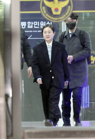 박나래 前매니저, 변호사 첫 선임 아니고 '교체'…용산서 결과는 아직[TEN이슈]
