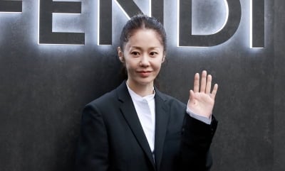 [공식] 고현정, 소속사 이적 없다…아이오케이와 재계약