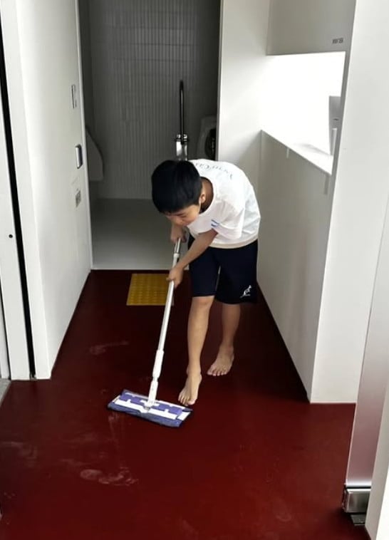 그룹 젝스키스 출신 고지용의 아들 승재 군의 근황이 공개됐다. / 사진=허양임 SNS