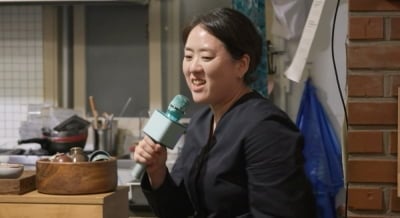 윤주모, 서울예대 영화과 출신 공연 기획자였다…봉준호 감독 사로잡았다더니 반전 이력 ('전참시')