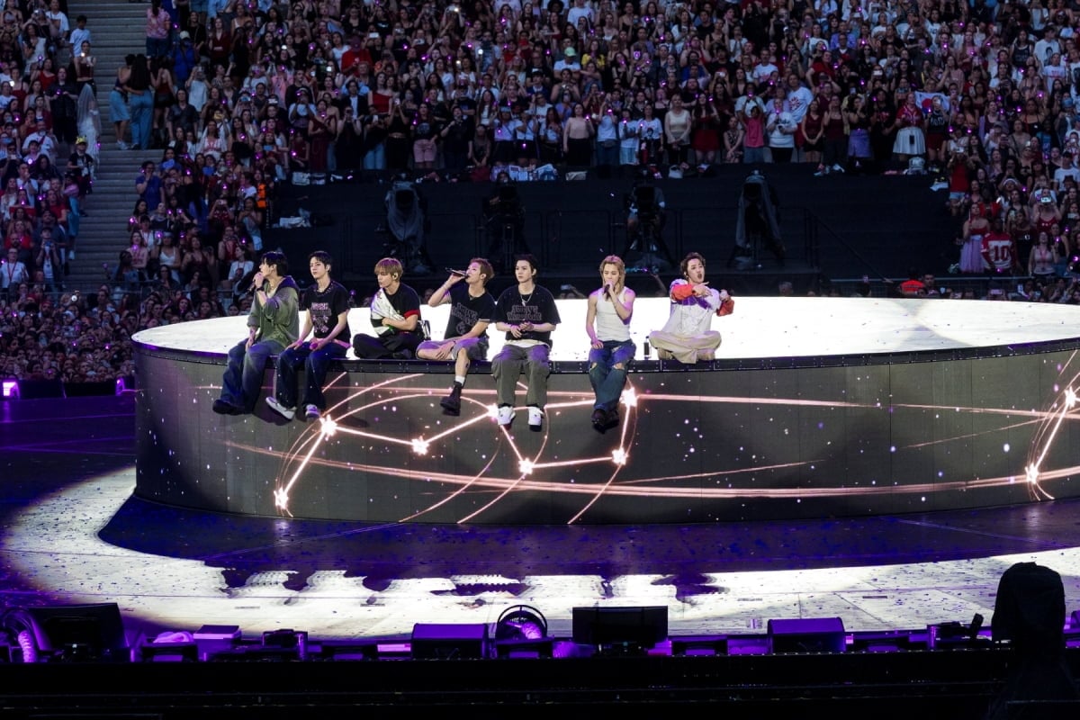 BTS World Tour ARIRANG in Paris / BIGHIT MUSIC (HYBE)