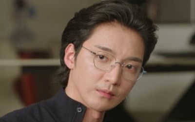 '아파트' 황희, 가짜 이력까지 만들었다…지성 왼팔로 존재감