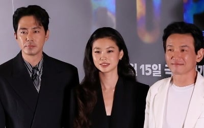 200만 돌파 '호프', CG·욕설·엔딩에 호불호 갈렸다