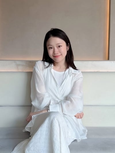 '나솔' 31기 순자, 진짜 셀럽 됐다…네잎클로버 네 장 품은 여름 일상
